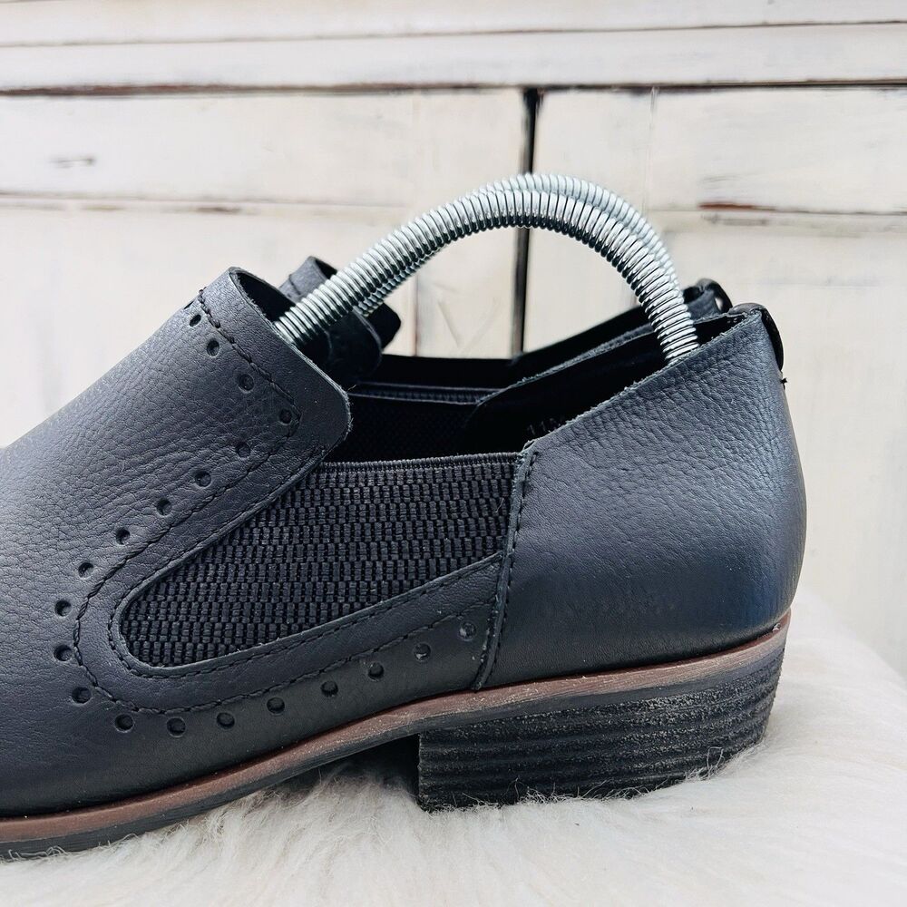 Kork-Ease Black Ankle Booties - Picture 3 of 8